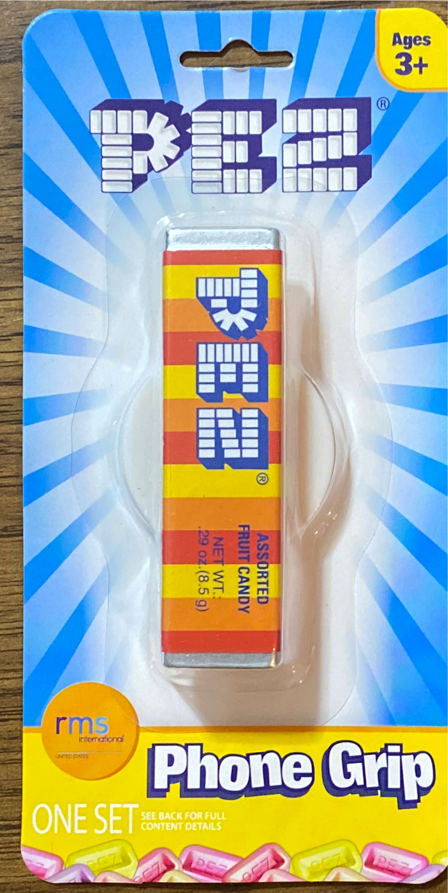 Pez Dispenser Phone Grip - Merchandise pez collectible [Barcode 840287938241] - Main Image 3