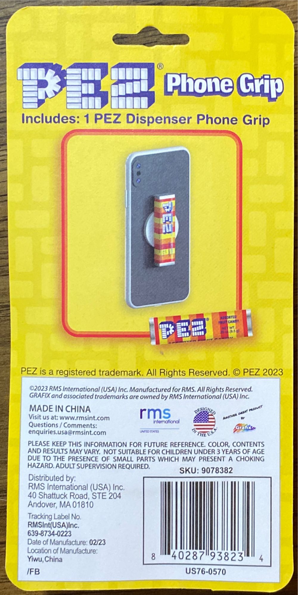 Pez Dispenser Phone Grip - Merchandise pez collectible [Barcode 840287938241] - Main Image 4