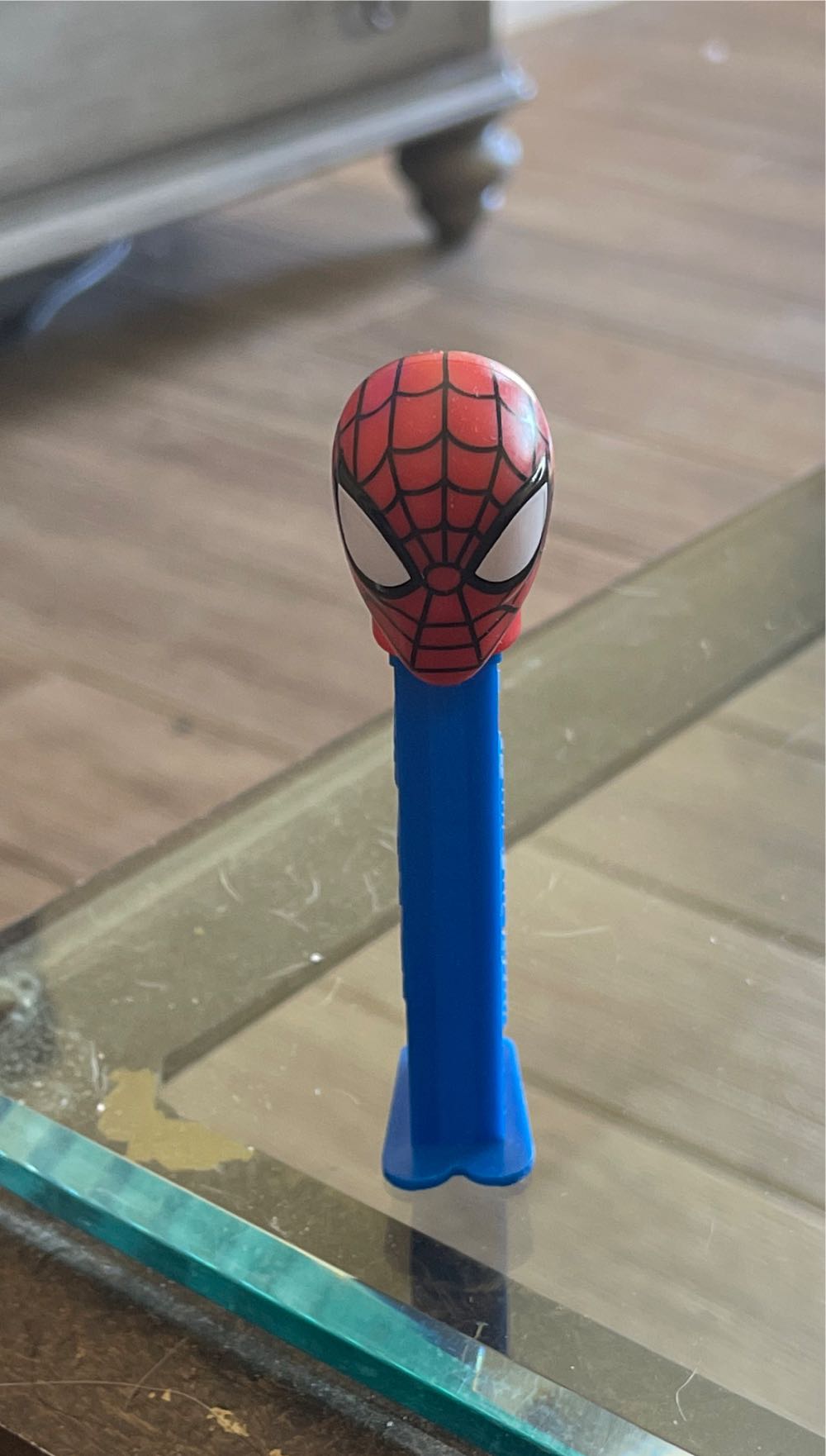 (Crystal Red/Hearts) XOXO