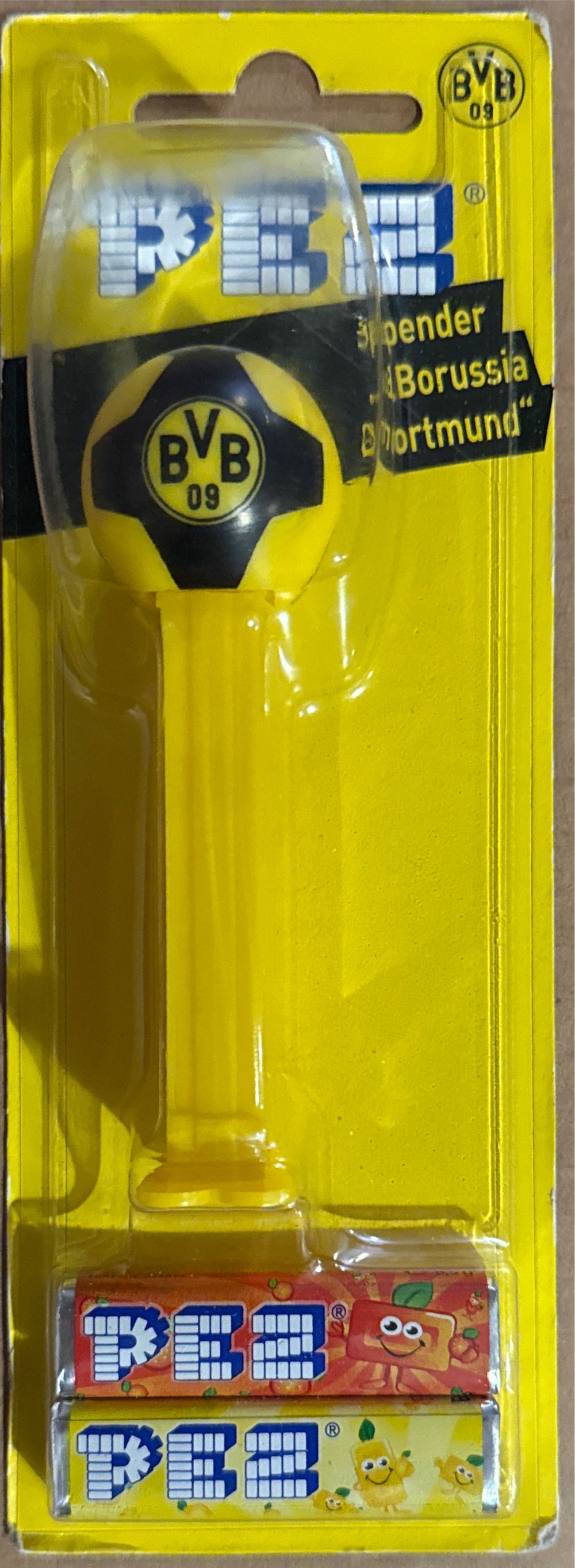 Soccer - German Bundesliga - Borussia Dortmund - Sports pez collectible - Main Image 3