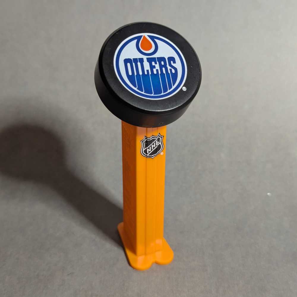 NHL Puck - Edmonton Oilers - Sports - Hockey pez collectible - Main Image 2