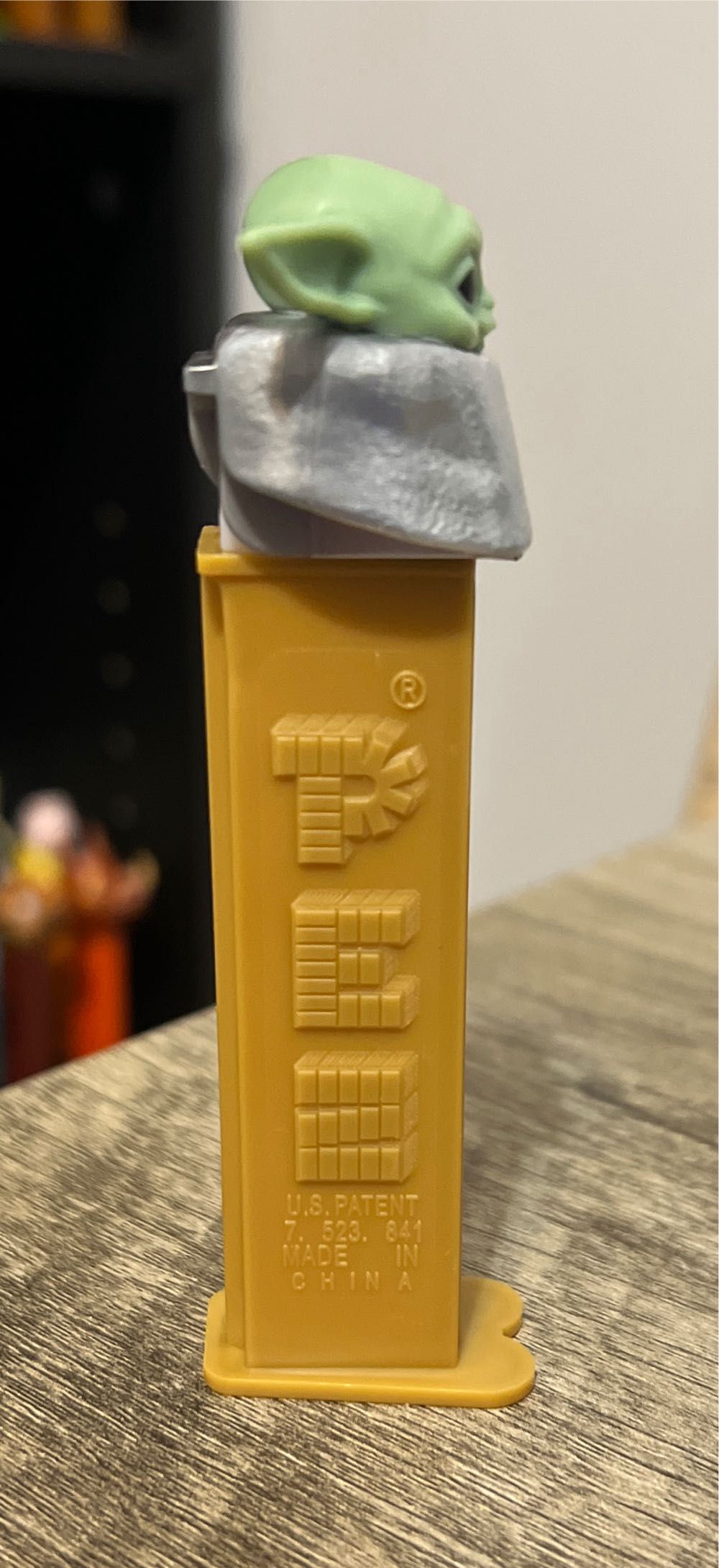 Grogu A - Star Wars pez collectible - Main Image 2