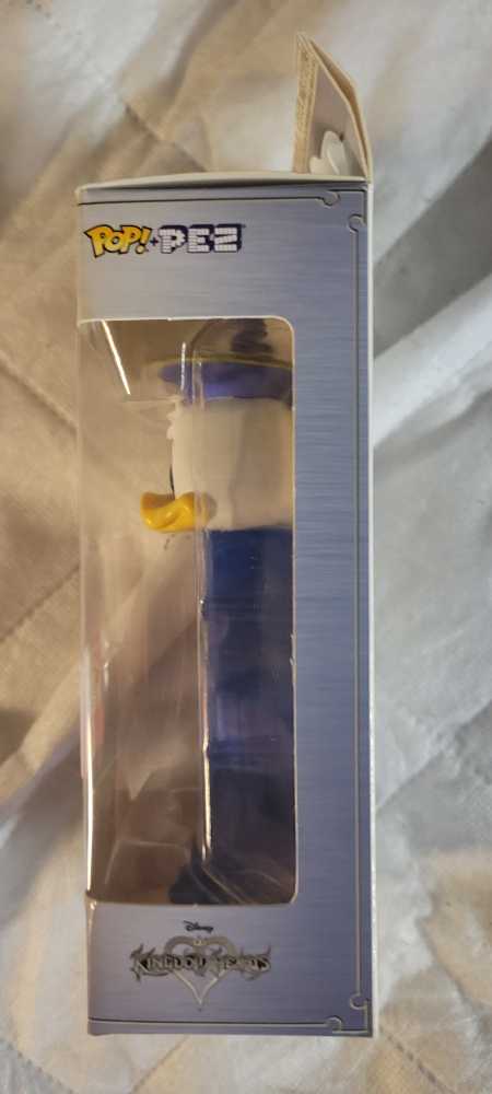 Funko Pop! - Kingdom Hearts - Donald Duck (E3 Exclusive) - Kingdom Hearts pez collectible [Barcode 889698399371] - Main Image 3
