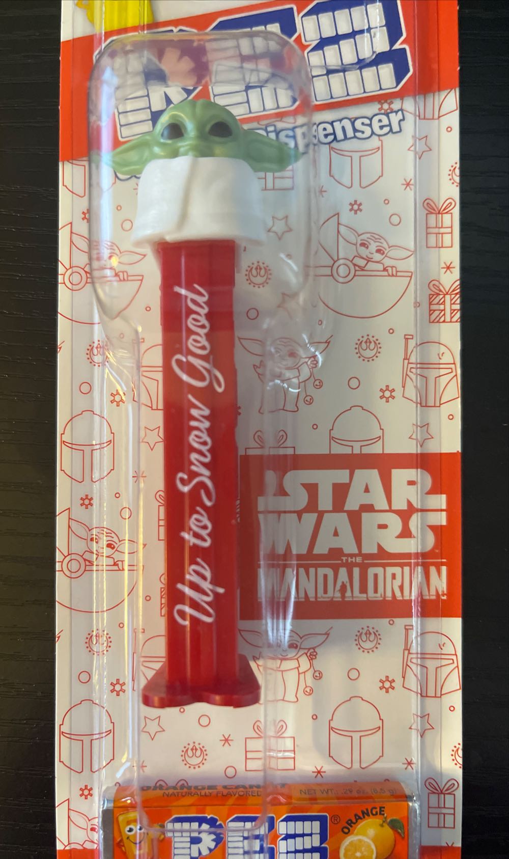 Star Wars Mandalorian - Christmas - Up To Snow Good -  Christmas pez collectible [Barcode 073621032323] - Main Image 2
