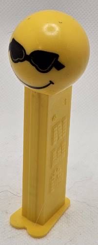 Funky Faces - Cool - Yellow - funky faces pez collectible - Main Image 2