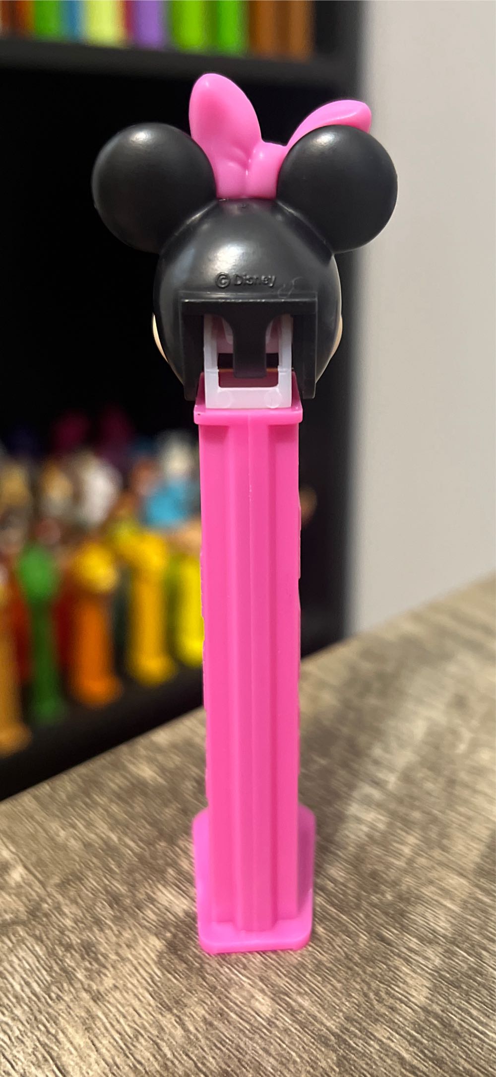 Minnie Mouse F/K - Disney Classic pez collectible - Main Image 3