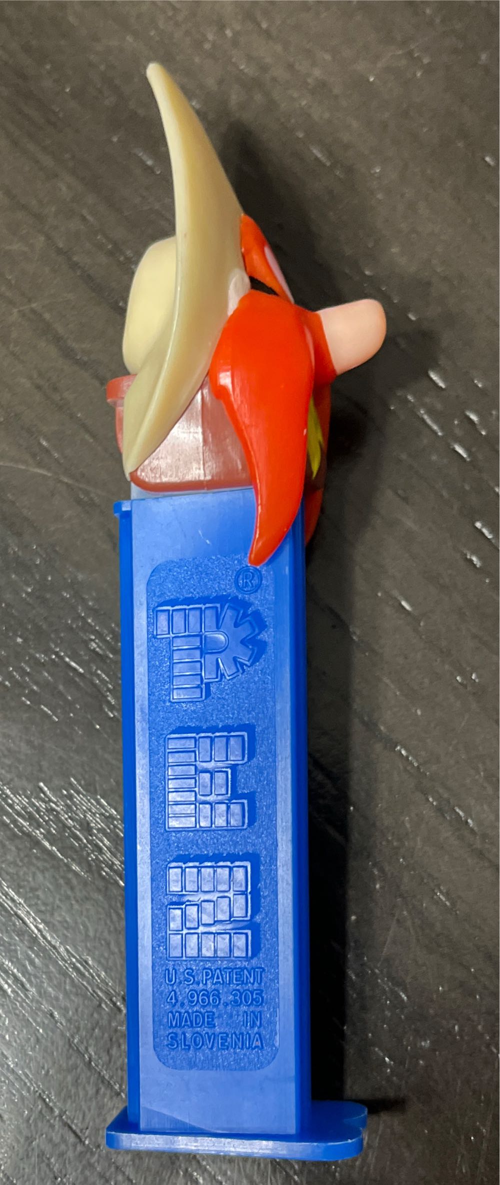 Looney Tunes- Yosemite Sam - Looney Tunes pez collectible - Main Image 2