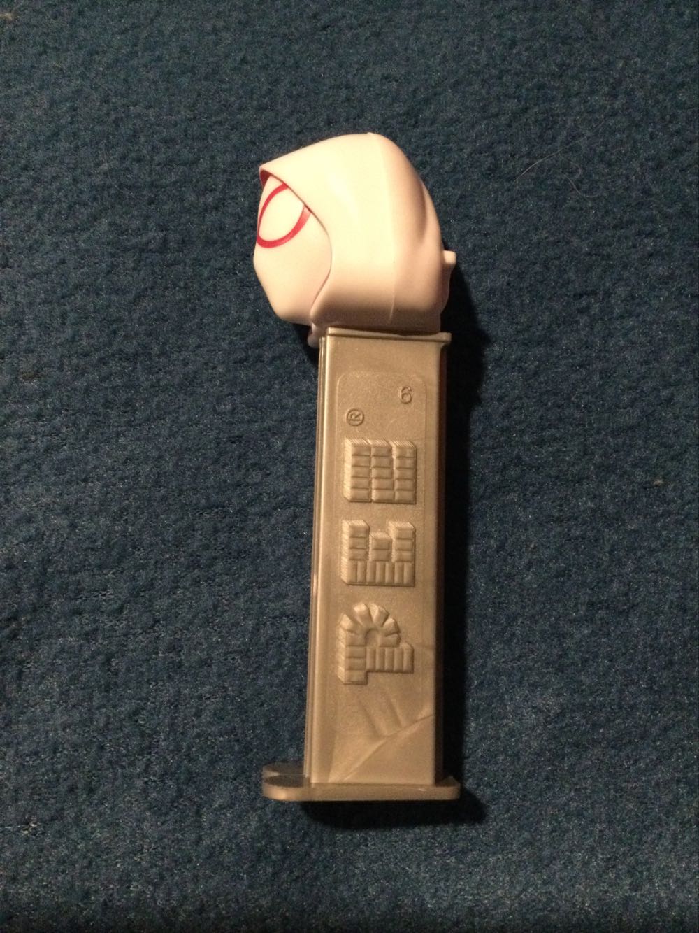 Spiderman Gwen Stacy - Super Heroes pez collectible - Main Image 4