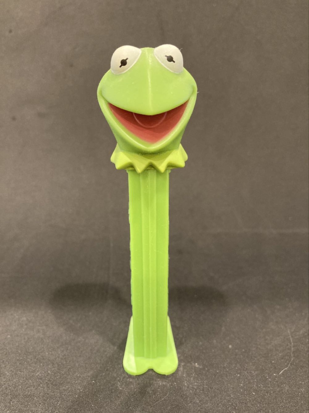 Vintage 90’s PEZ Candy Dispenser Kooky Zoo Lion Lavender Face Purple Mane Yellow