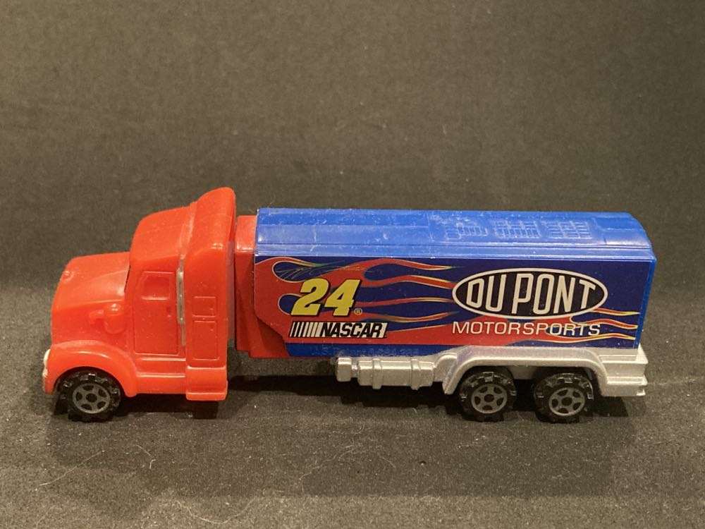 Jeffrey the Bunny (Red)