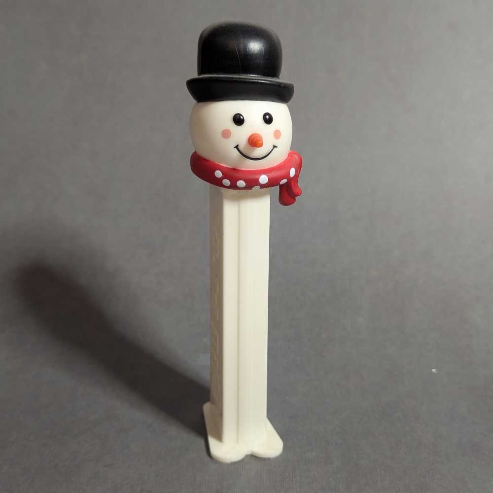 Snowman E - Christmas pez collectible - Main Image 2
