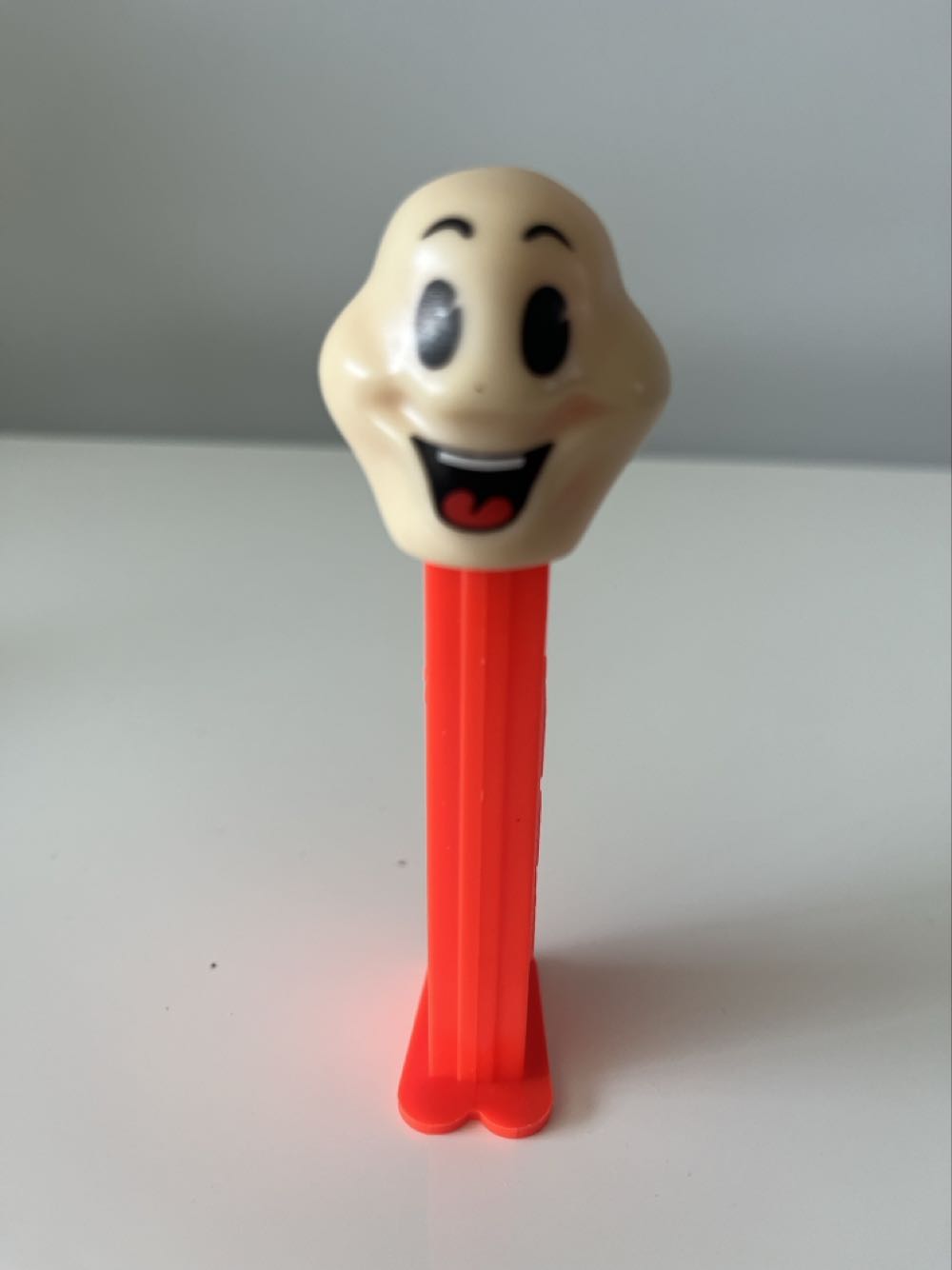 Halloween - Ghost Happy Henry - Halloween - Fall pez collectible - Main Image 2