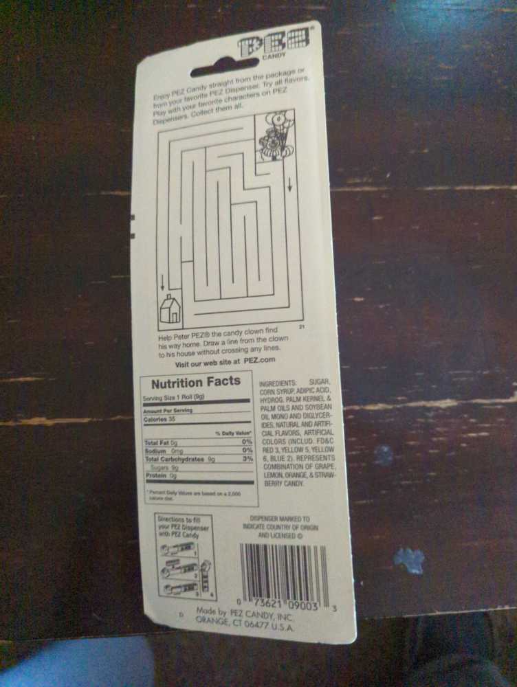 Luke Skywalker Pilot - Star Wars pez collectible [Barcode 073621090033] - Main Image 2