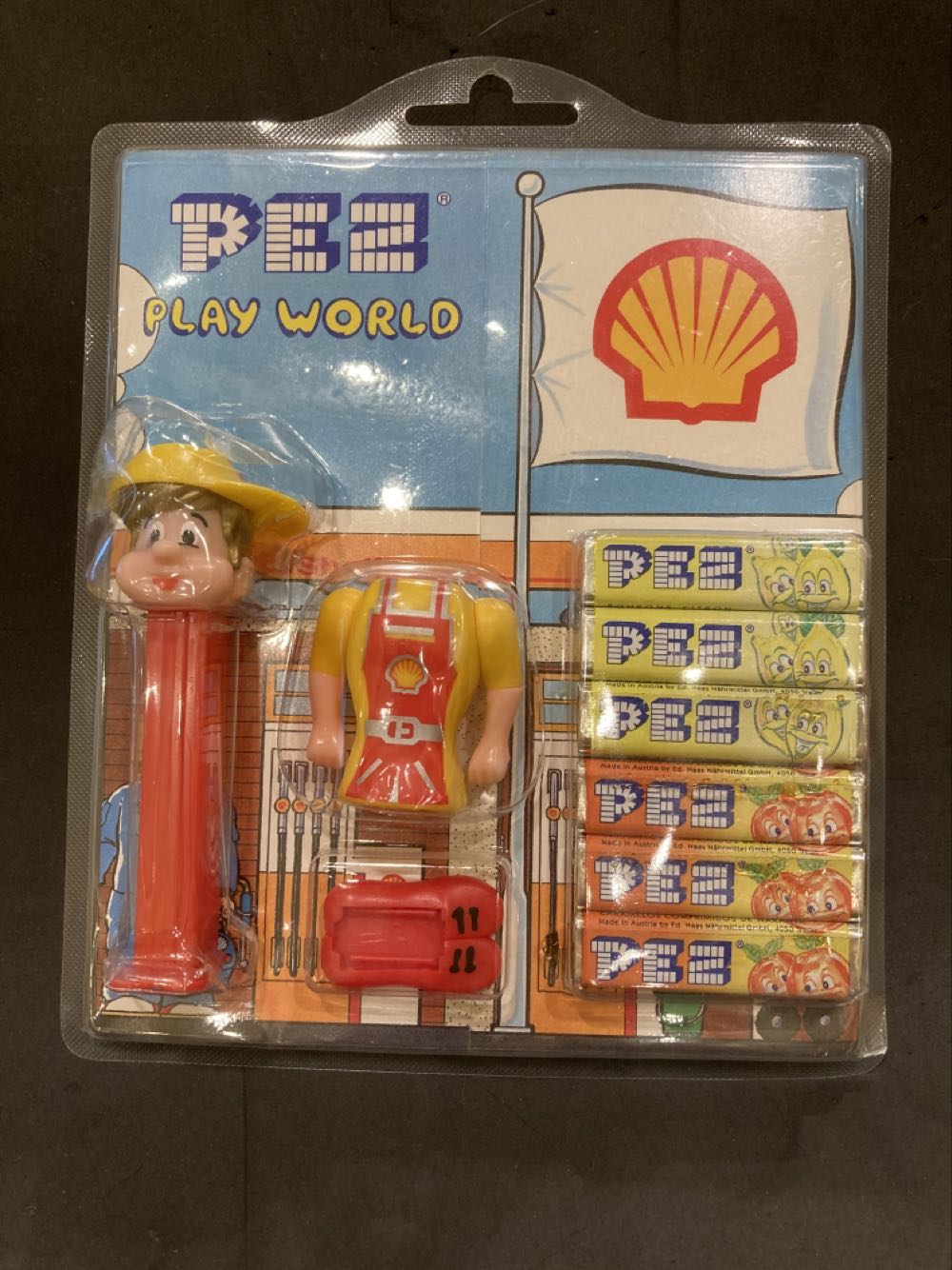 Shell - Body Parts pez collectible - Main Image 1