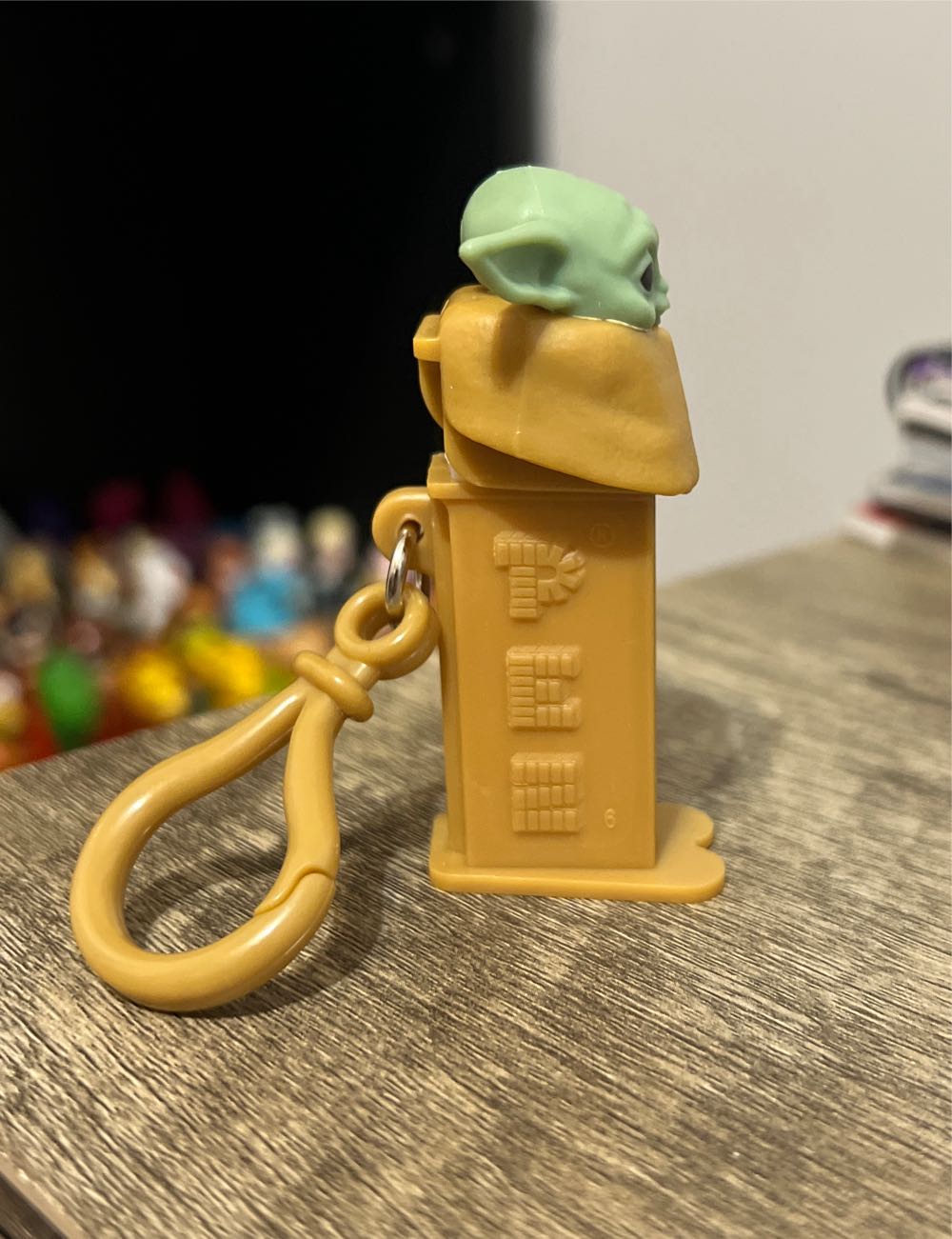 Grogu A - Star Wars pez collectible - Main Image 2