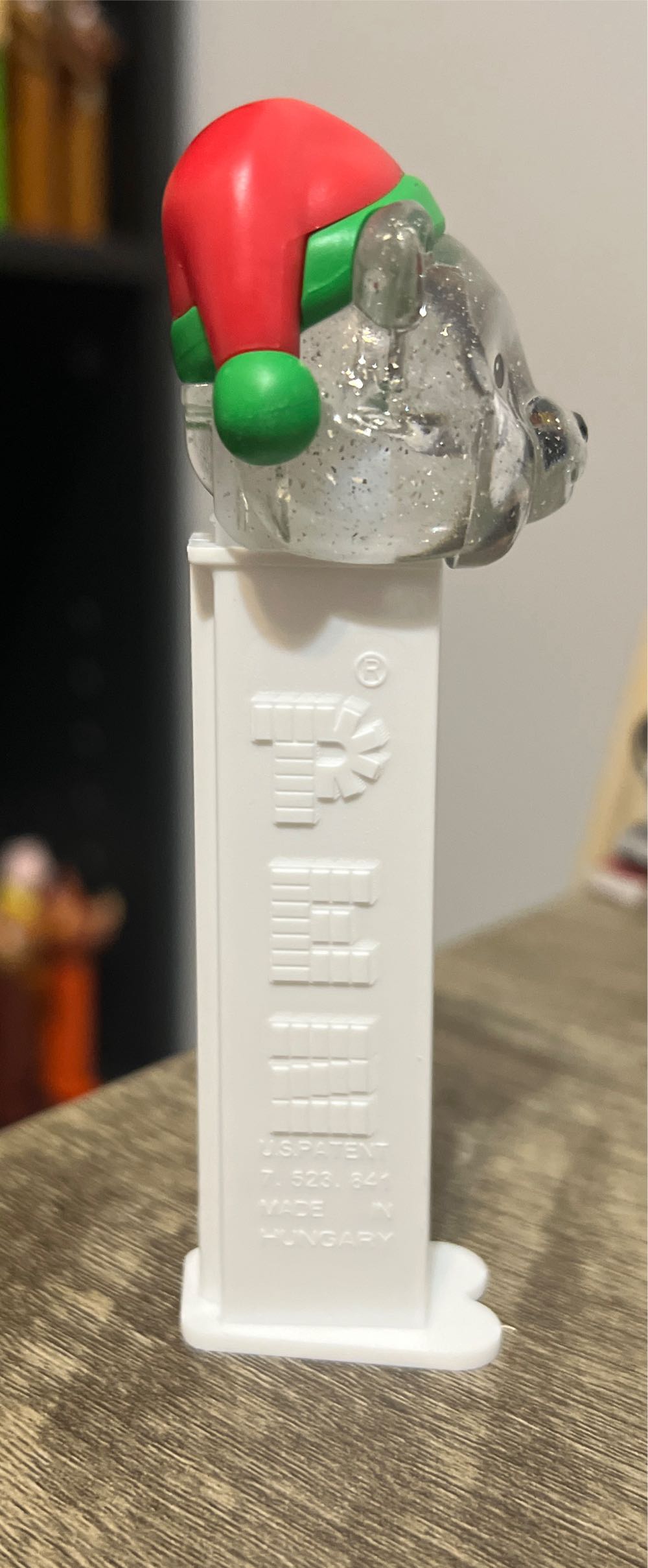 Polar Bear D - Christmas pez collectible - Main Image 2