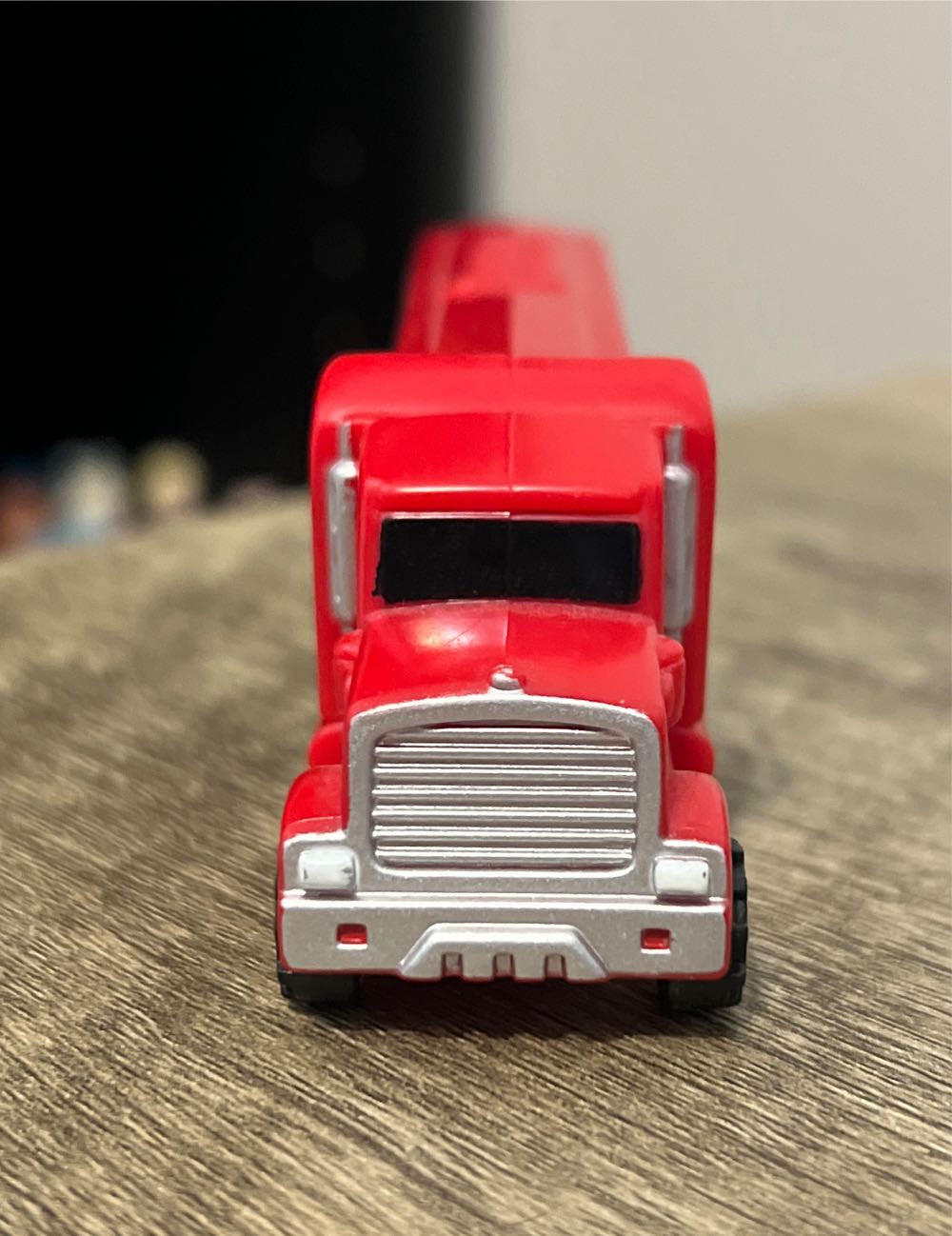 Christmas Truck - Trucks-Miscellaneous pez collectible - Main Image 2