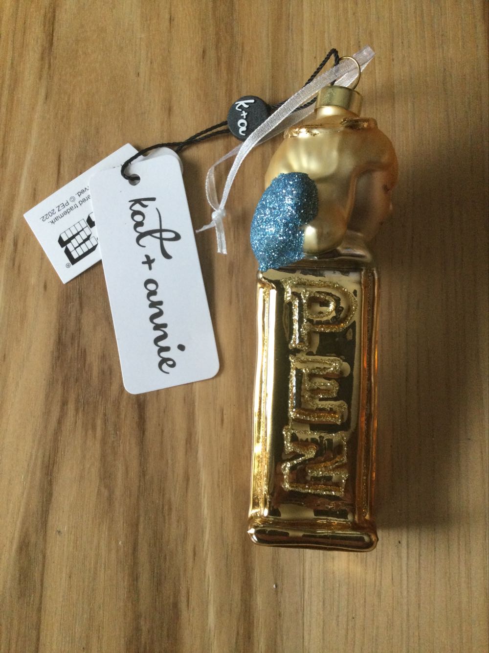 Kat And Annie Glass Ornament Angel - Christmas pez collectible - Main Image 2