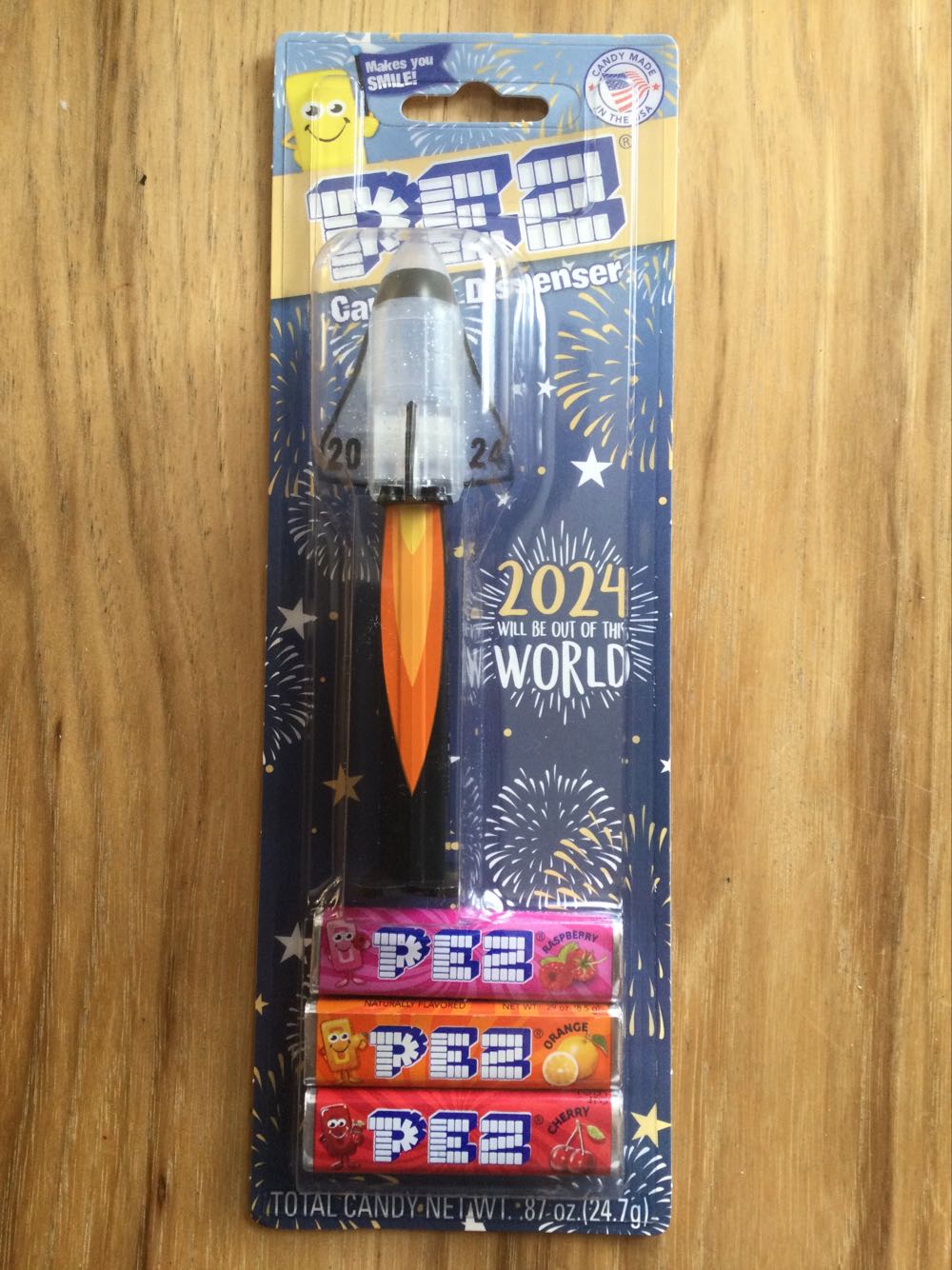 Space Mission New Years 2024 Crystal Space Shuttle - New Years pez collectible - Main Image 2