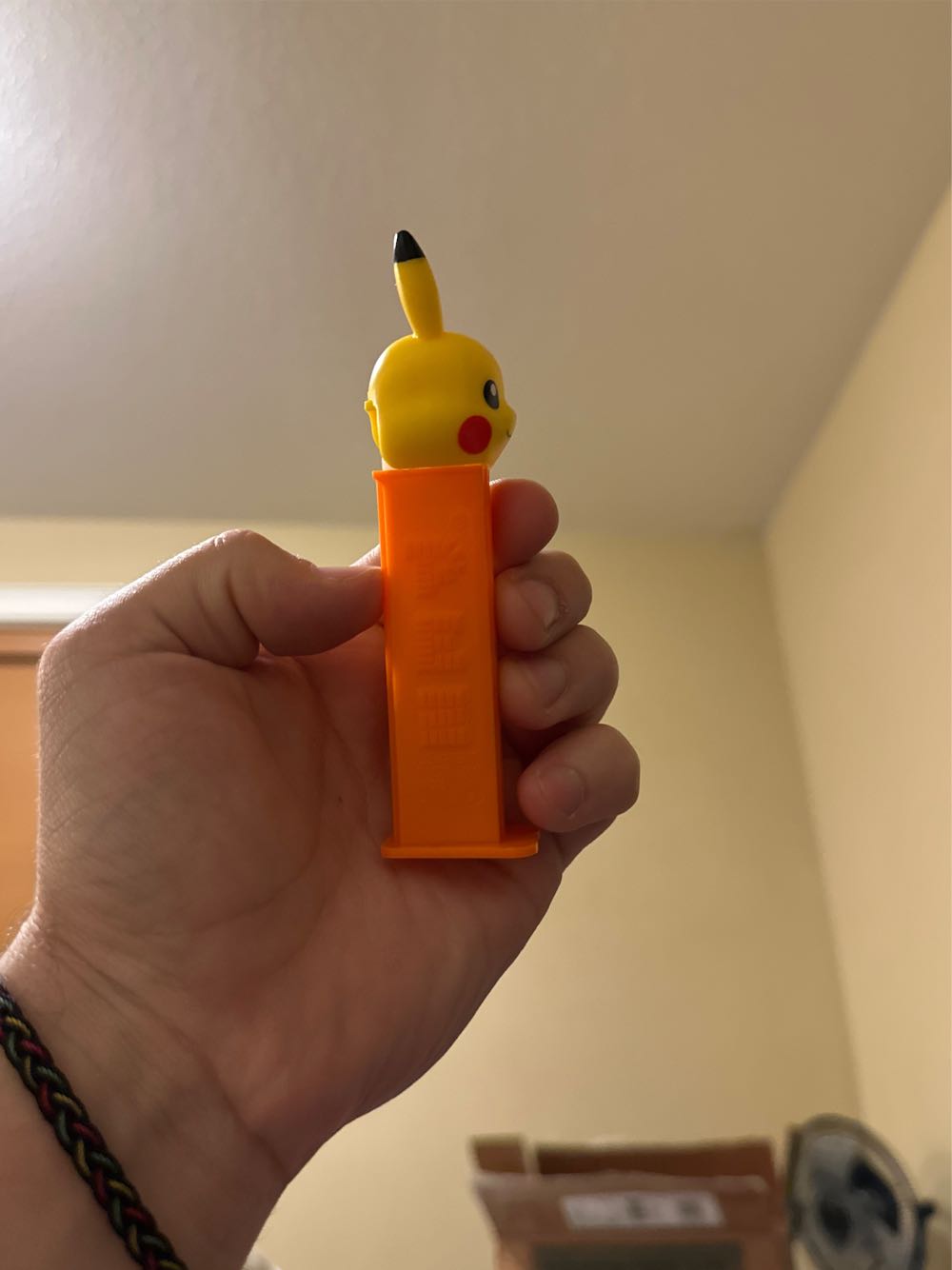 Pikachu - Pokemon pez collectible [Barcode 067535661465] - Main Image 2