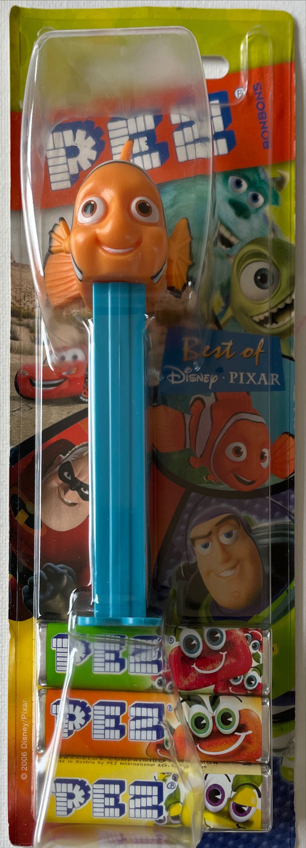 Peter Pez Yellow Stem