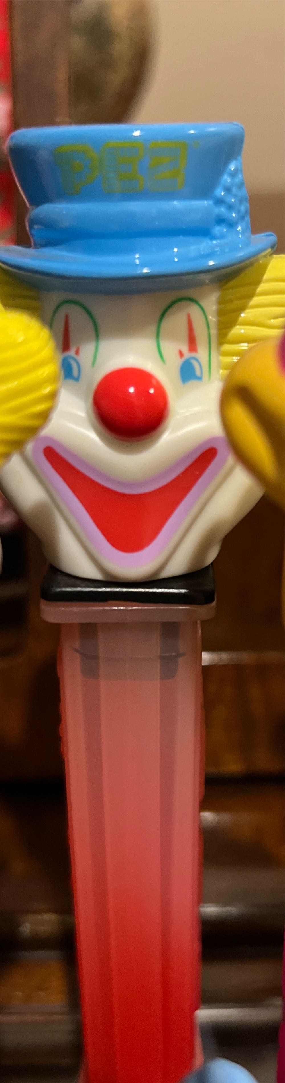 Hello Kitty With Glasses