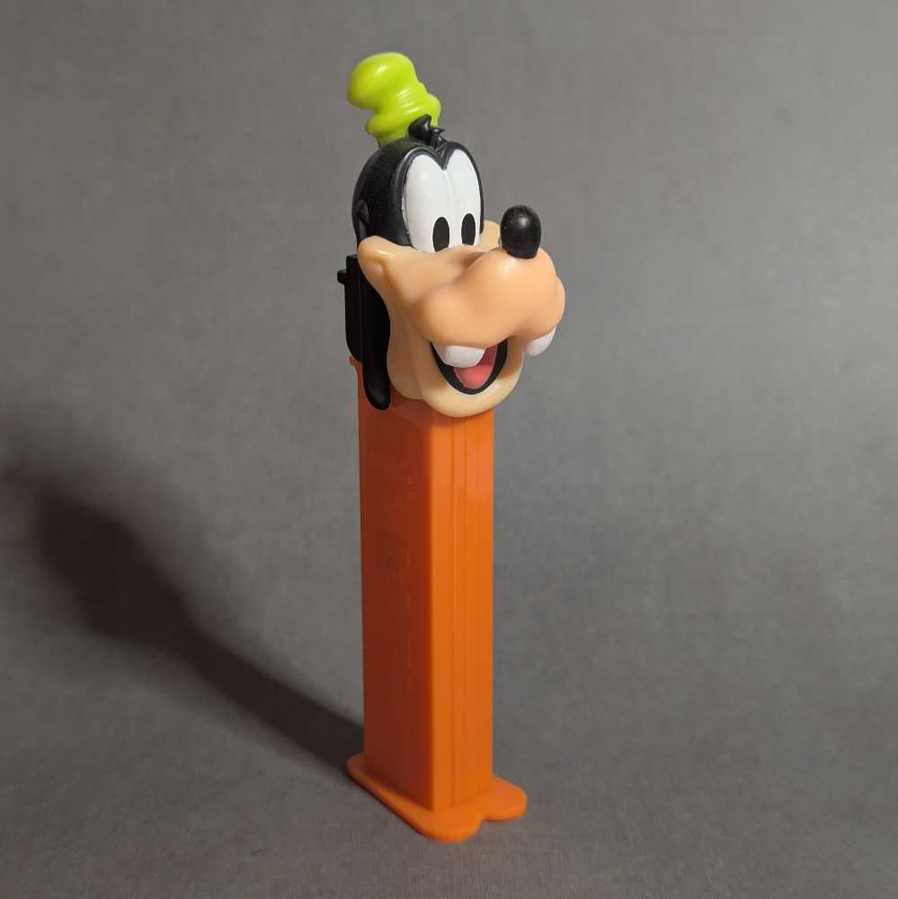 Disney Classic - Goofy H - Movies & TV - Disney pez collectible - Main Image 2