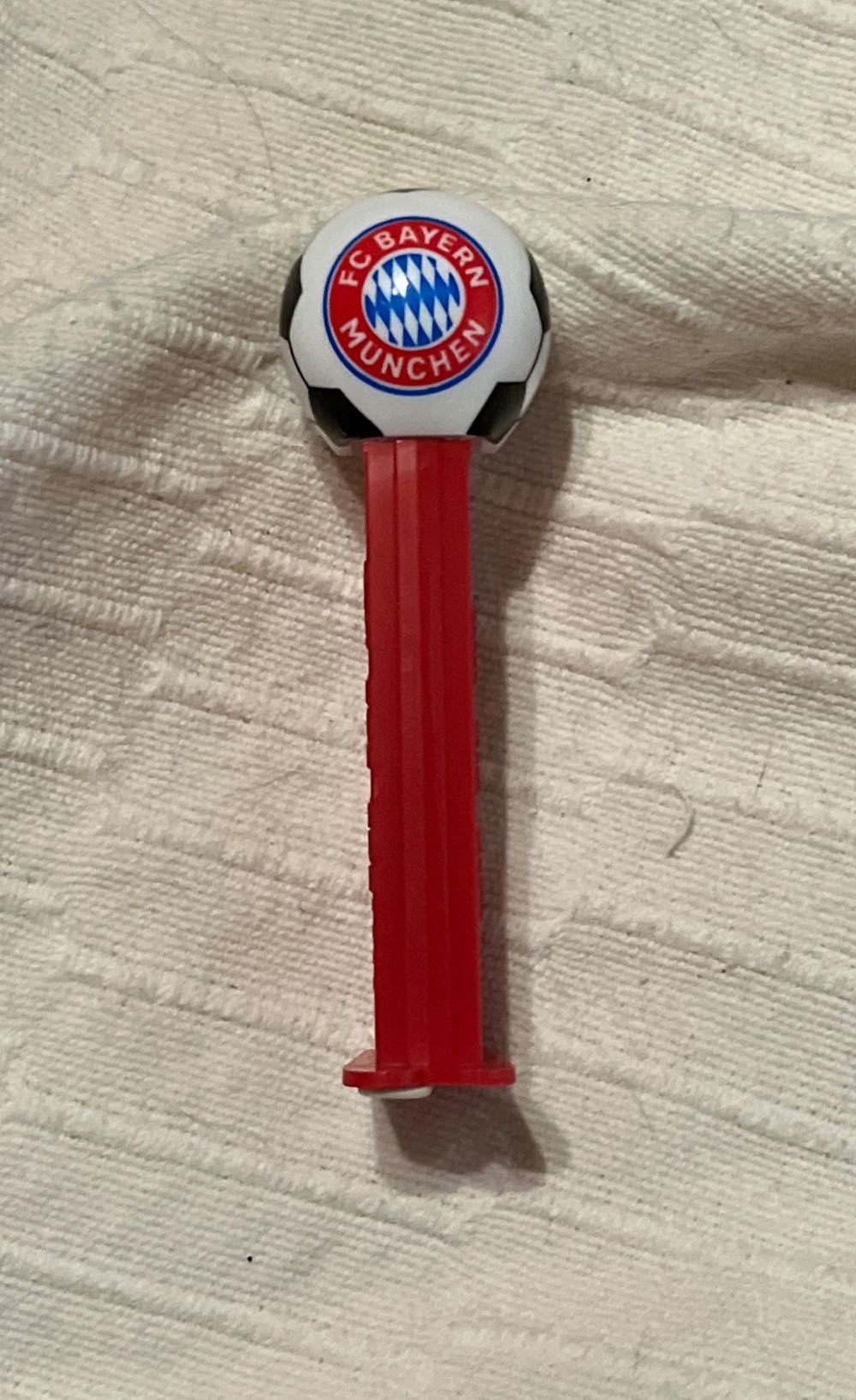 Minnie Mouse With Pink Bow And Heart Printed Stem