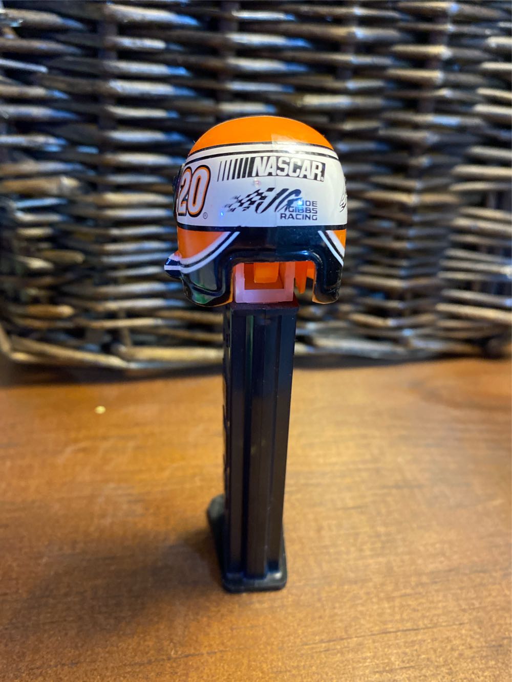 Nascar Helmet - #20 Joey Logano - Nascar pez collectible - Main Image 3