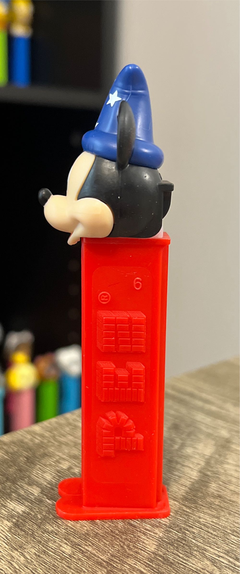 Mickey Mouse Sorcerer Hat - Disney Parks pez collectible - Main Image 4