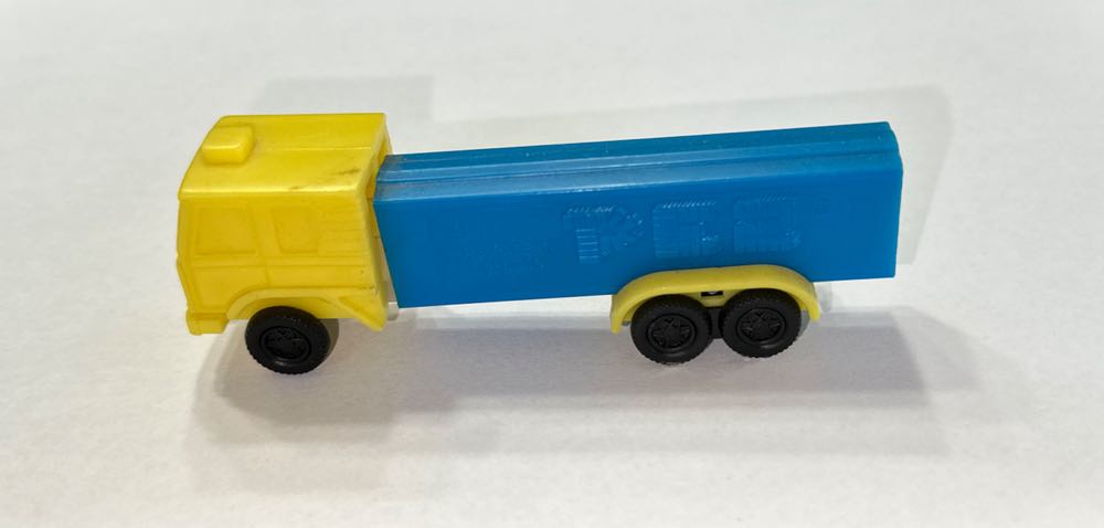 Body Parts - Nurse with medic bag