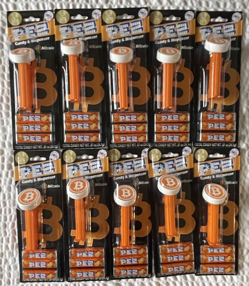 Bitcoin  pez collectible [Barcode 073621091399] - Main Image 2