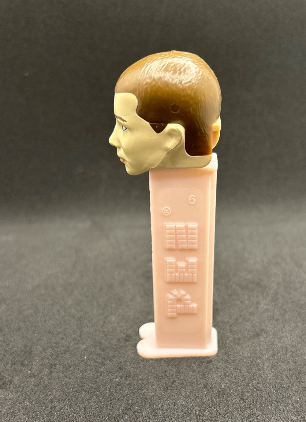 Stranger Things - Eleven - Stranger Things pez collectible - Main Image 3