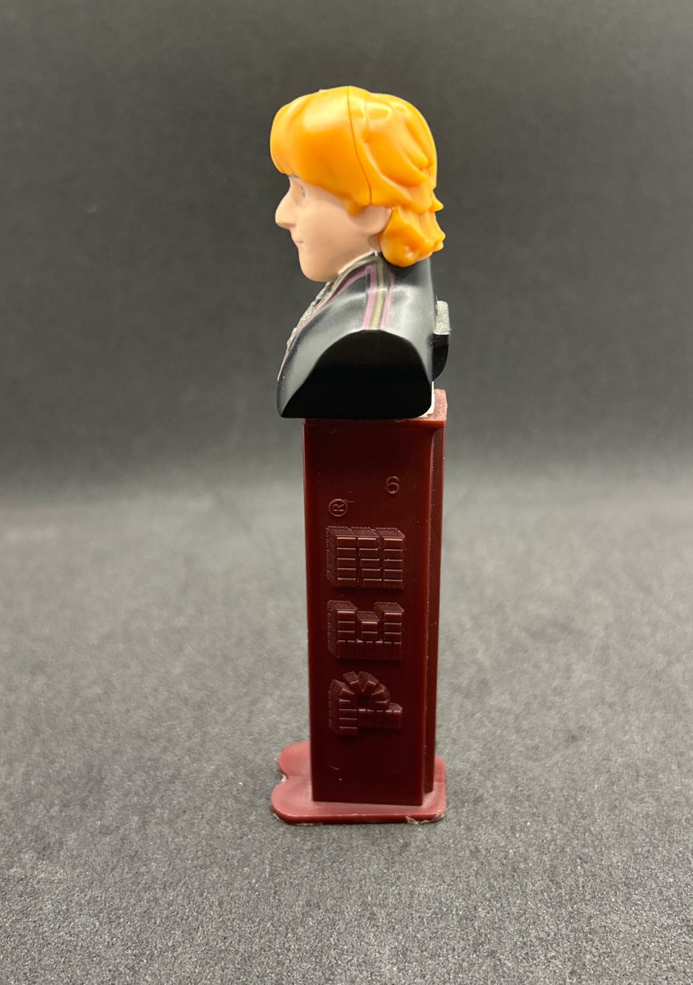 Disney - Frozen II - Kristoff - Disney Frozen pez collectible - Main Image 3