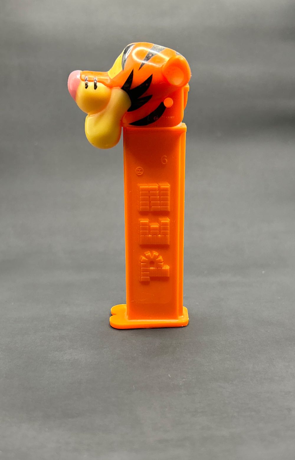 Disney - Winnie The Pooh - Tigger - Disney - Winnie The Pooh pez collectible - Main Image 3
