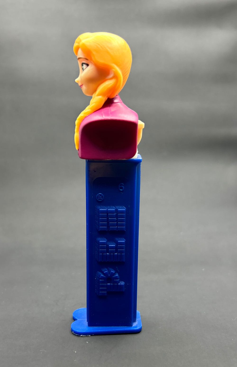 Disney - Princesses - Anna - Disney Frozen pez collectible - Main Image 3