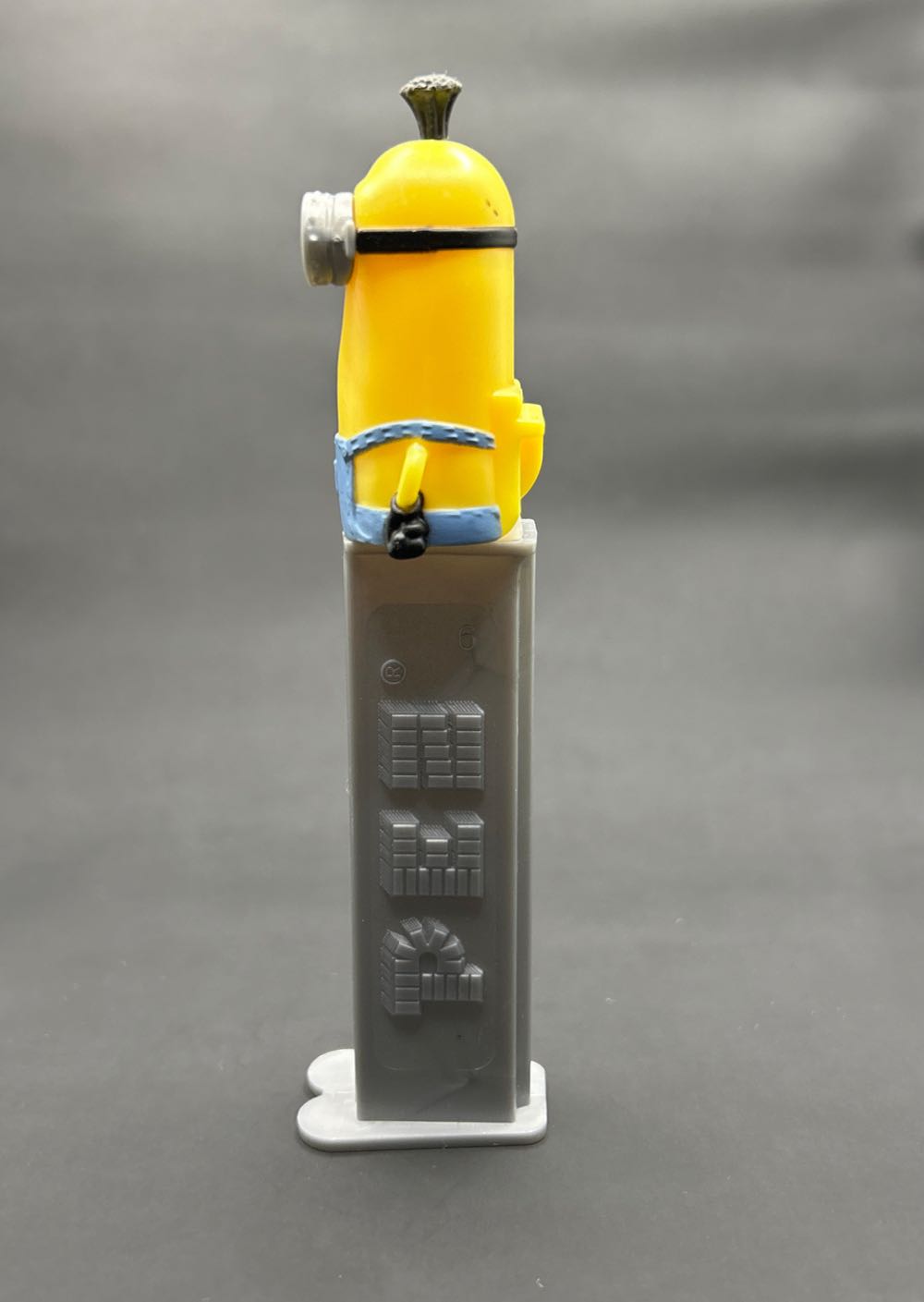 Minions - Kevin - Universal - Minions pez collectible - Main Image 3