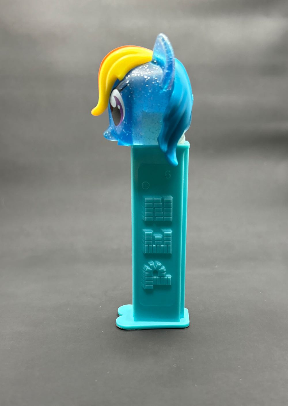 My Little Pony - Crystal Rainbow Dash - My Little Pony pez collectible - Main Image 3