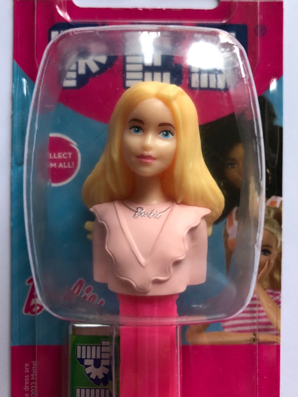 Barbie Blonde Hair - Barbie pez collectible - Main Image 2
