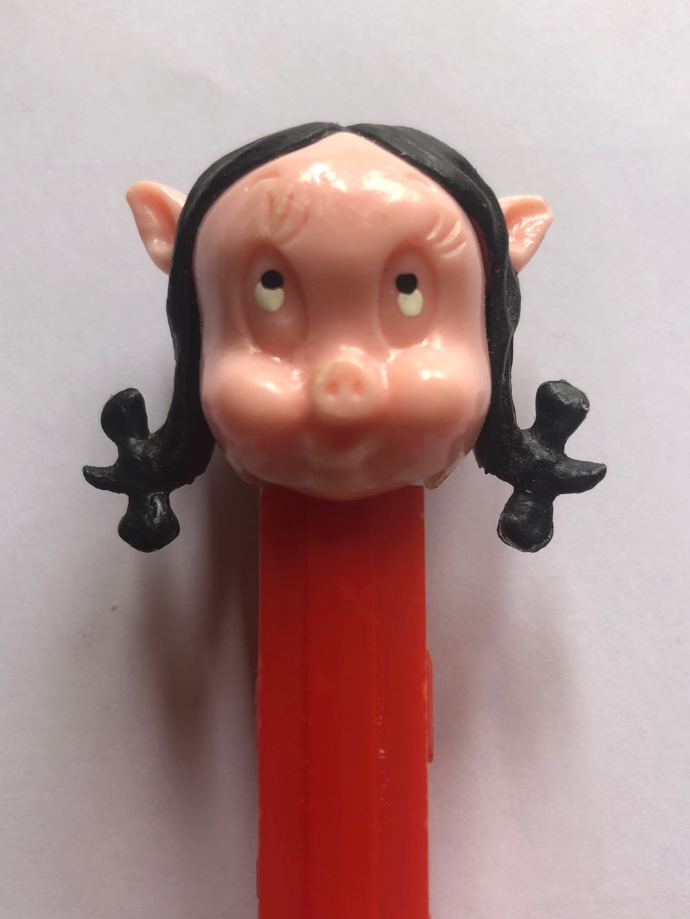 Looney Tunes - Petunia Pig - Movies & TV - Warner Bros. pez collectible - Main Image 2