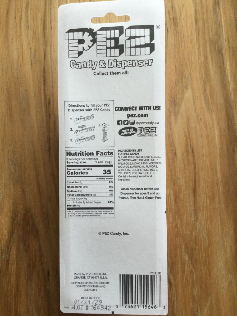Pez - Presenter Girl Lemon, lt skin/brown hair, yellow stem - Pez Limited Edition pez collectible [Barcode 073621156463] - Main Image 2