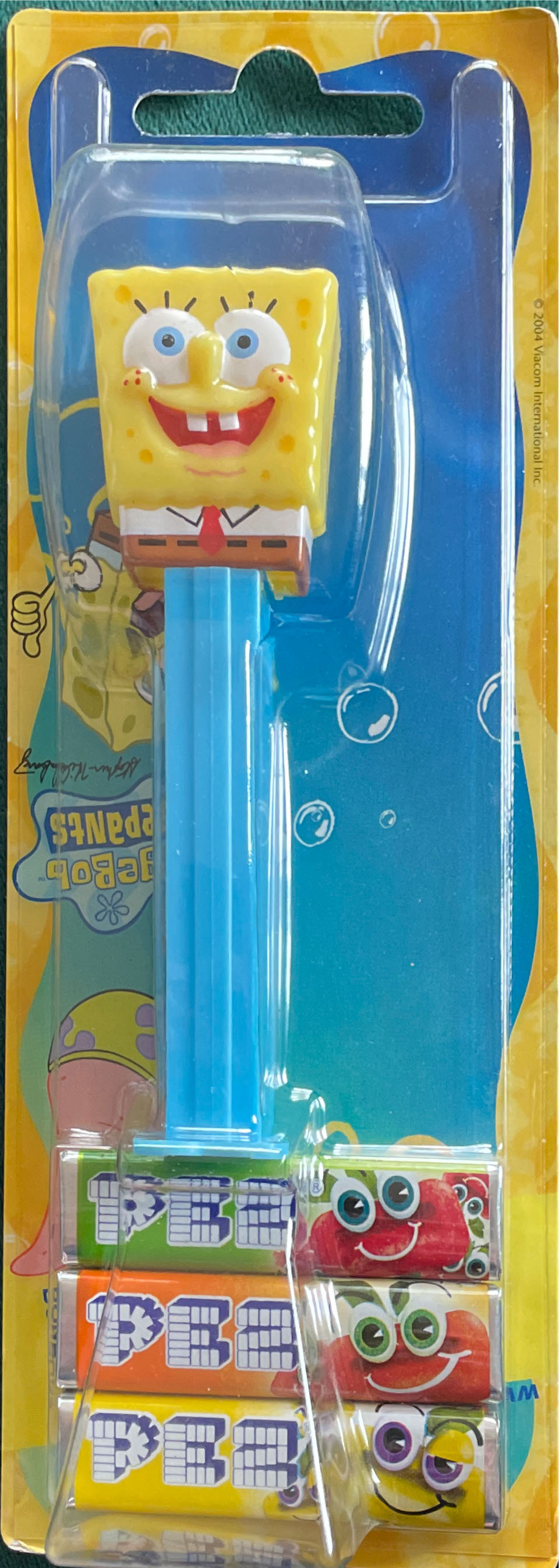 Treats - Cupcake - Happy Birthday