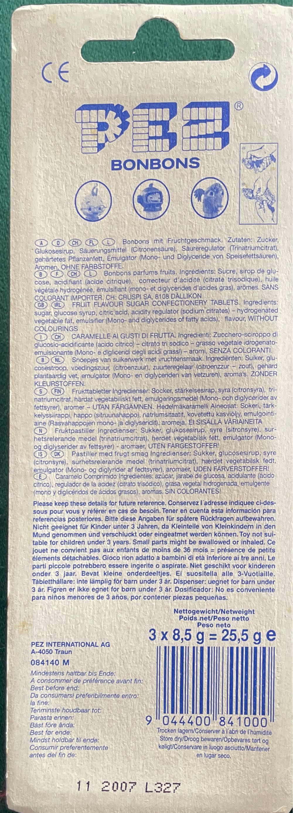 Fish Out Of Water - Chicken Little (complete) pez collectible [Barcode 9044400841000] - Main Image 2