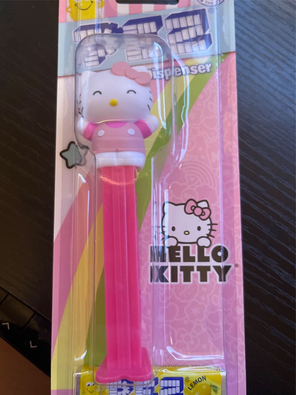 Hello Kitty Pink Bow - Hello Kitty pez collectible - Main Image 2