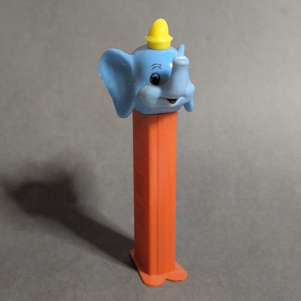 Disney Classic - Dumbo A - Movies & TV - Disney pez collectible - Main Image 2