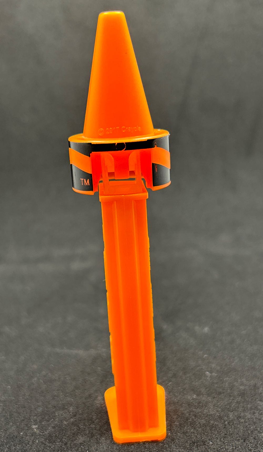 Crayola - Outrageous Orange  pez collectible - Main Image 2
