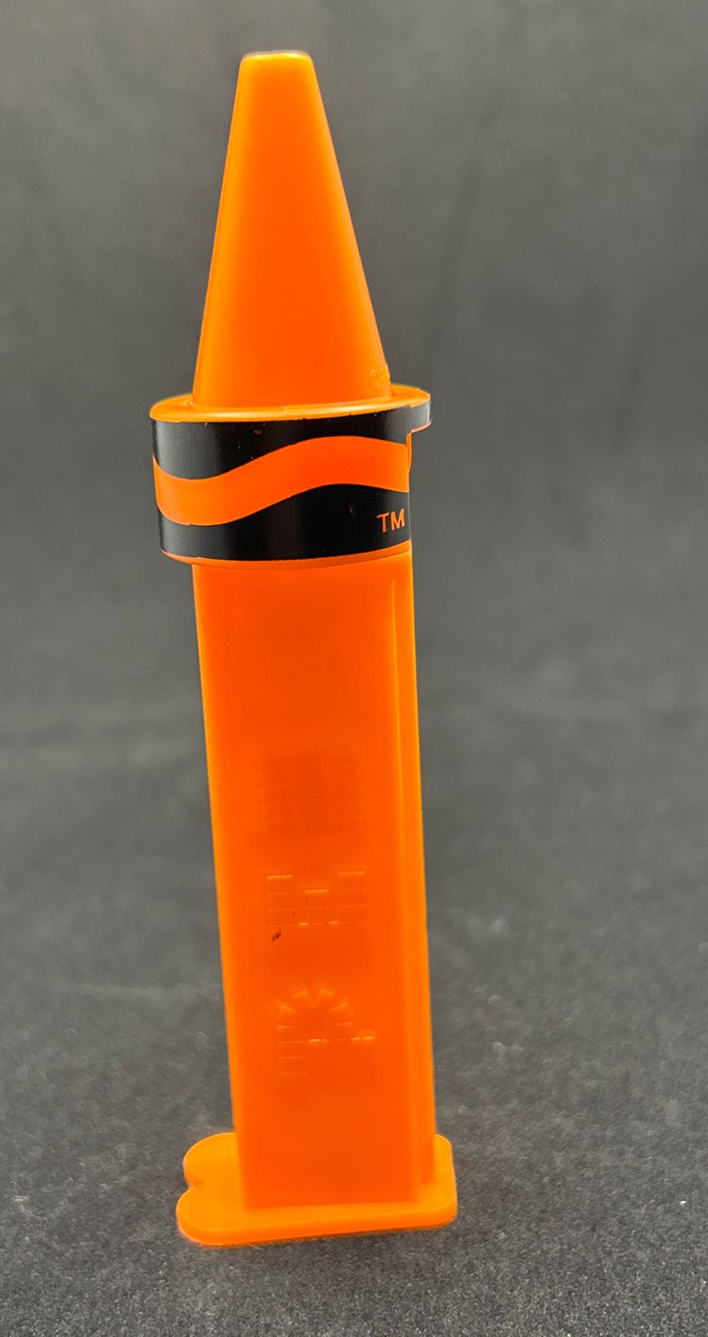 Crayola - Outrageous Orange  pez collectible - Main Image 3