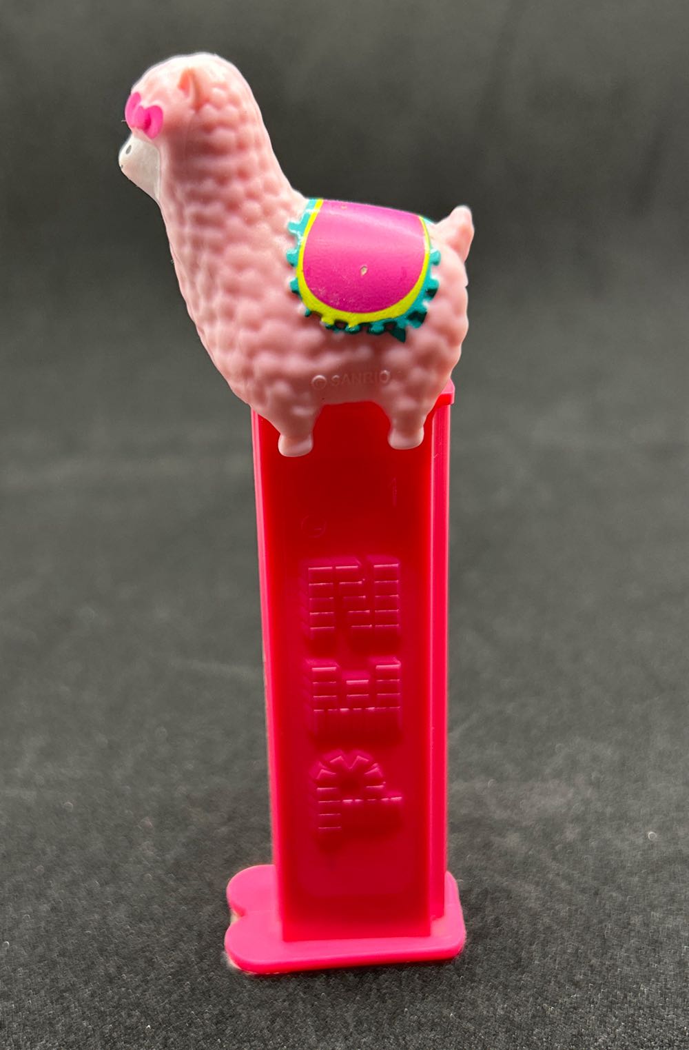 Hello Kitty - Llama - Cartoons pez collectible - Main Image 3