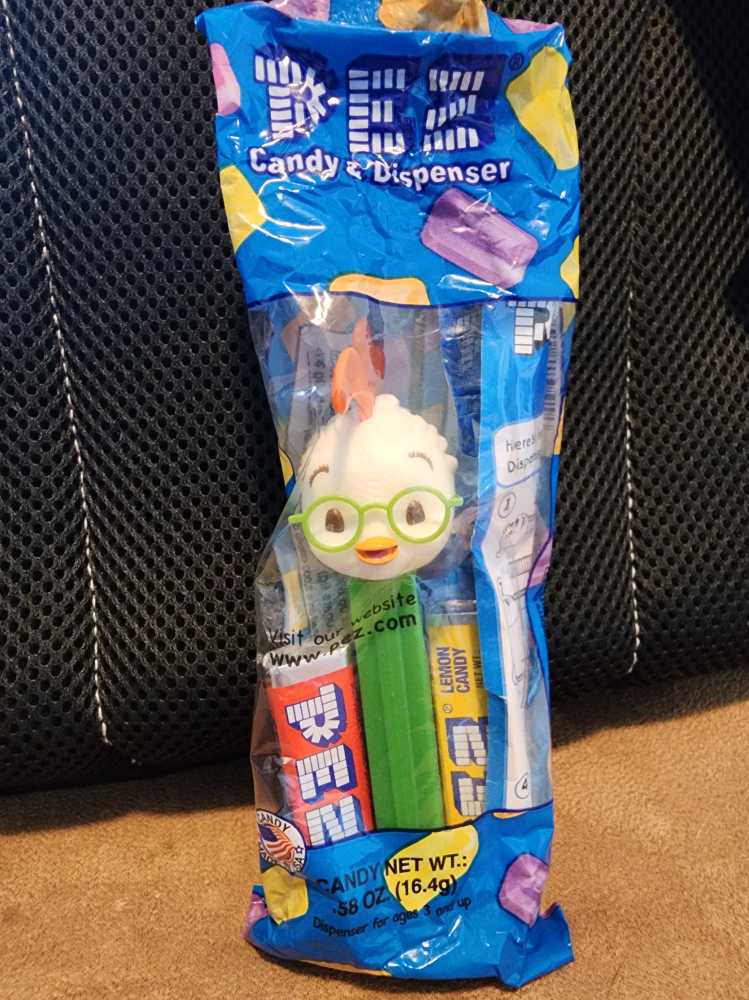 Chicken Little - Disney - Chicken Little pez collectible - Main Image 4