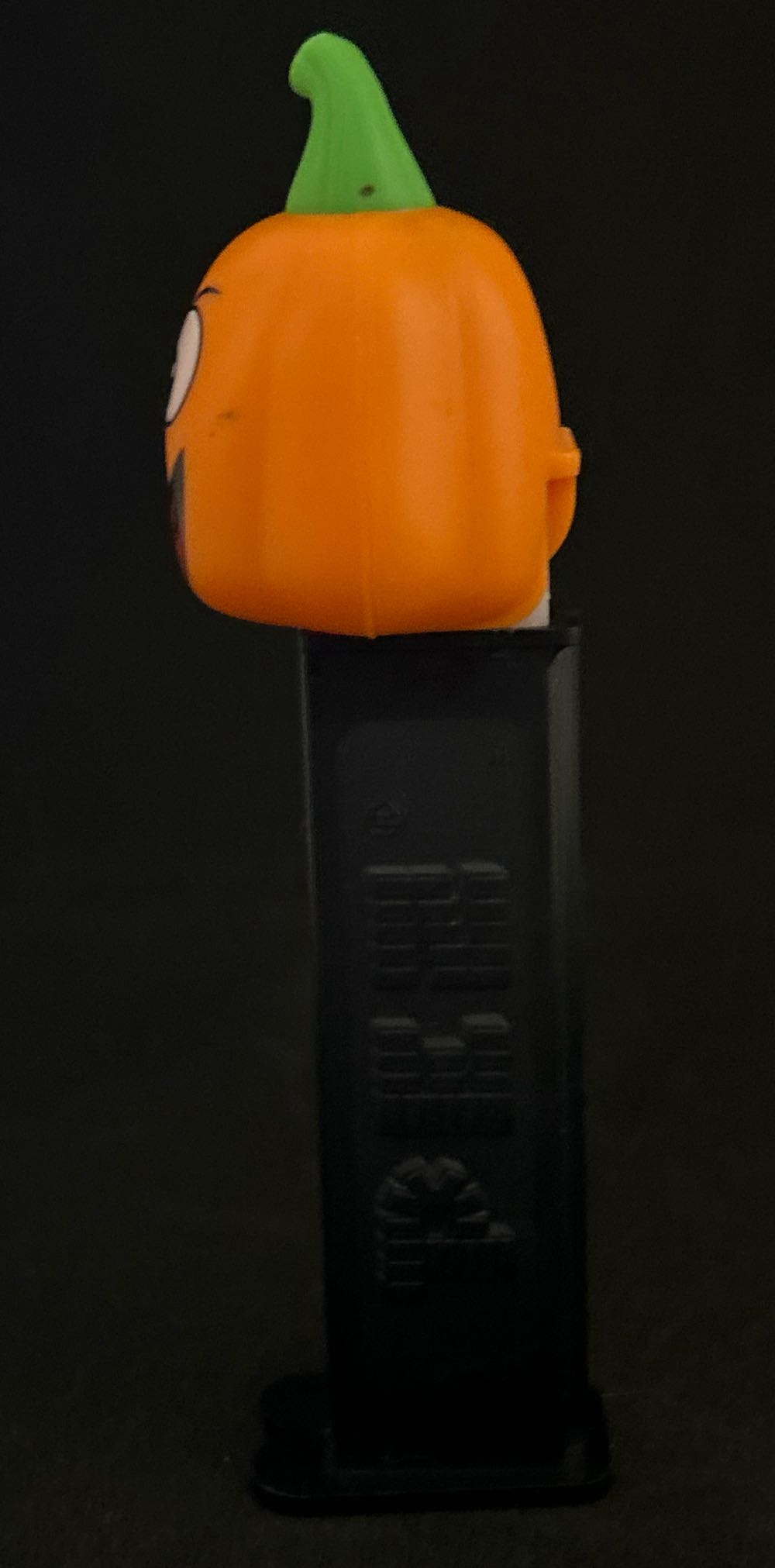 Halloween - Scary Pumpkin - Seasonal pez collectible - Main Image 3